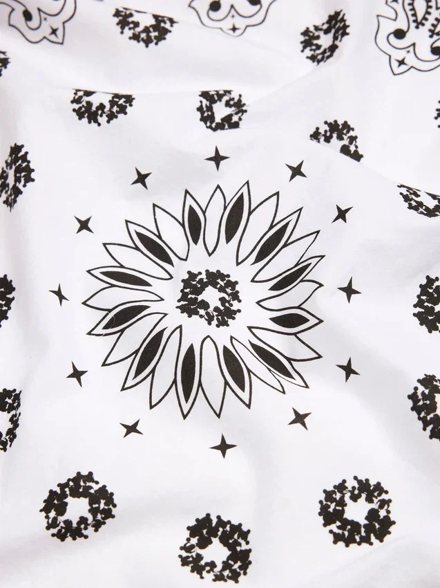 Cotton Wreath Paisley Bandana White
