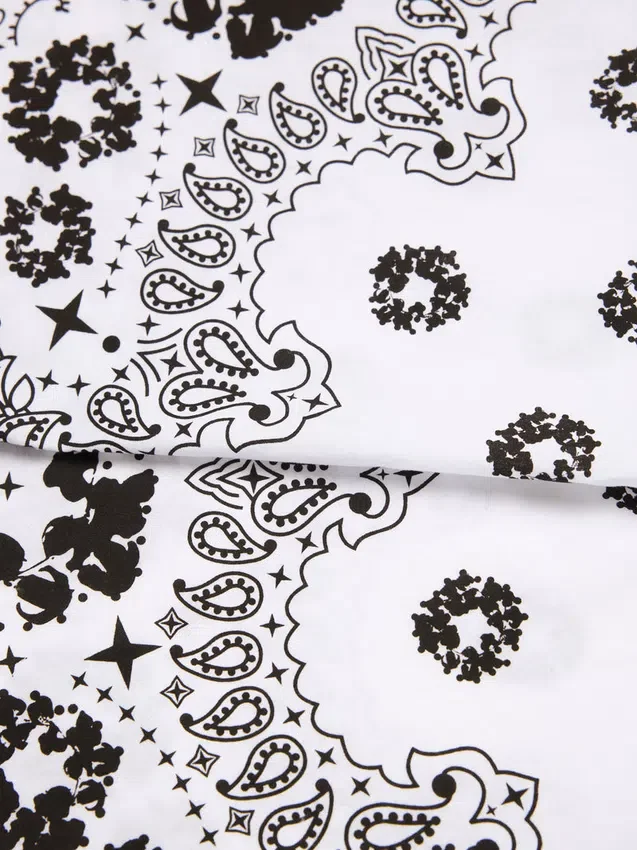 Cotton Wreath Paisley Bandana White
