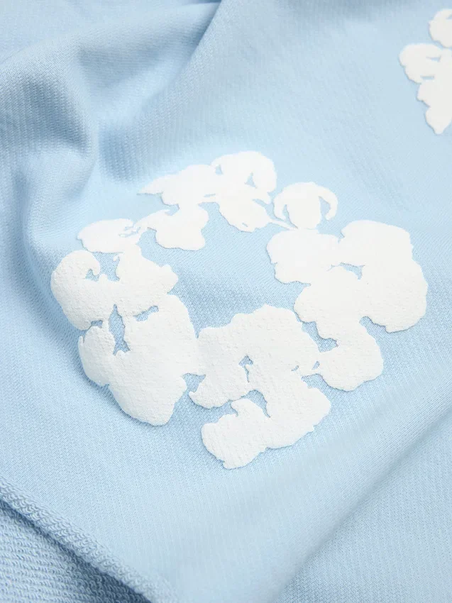 Cotton Wreath Sweatshorts Powder Blue