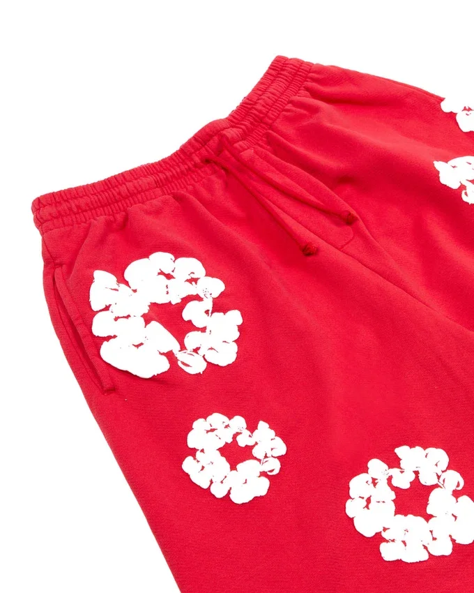 Cotton Wreath Sweatshorts Red