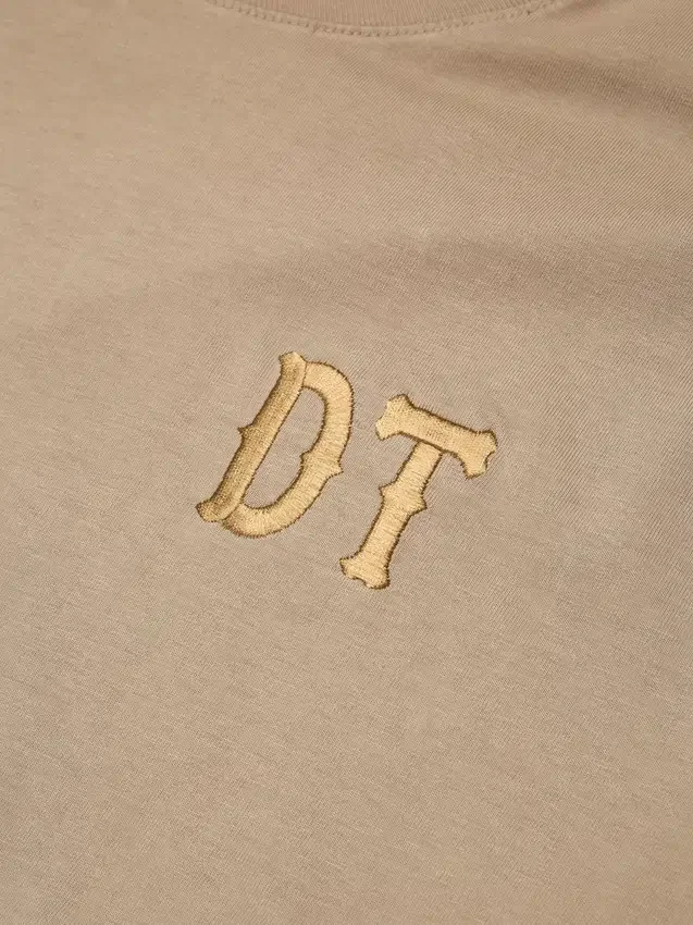 DT City Tee Tan