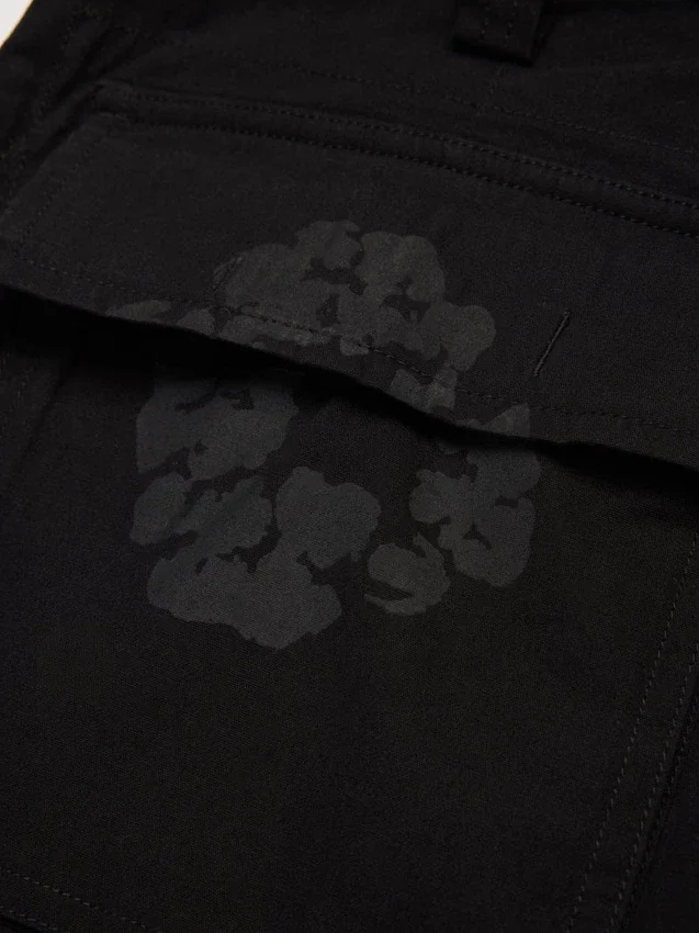 Mono Wreath Cargo Pant Black